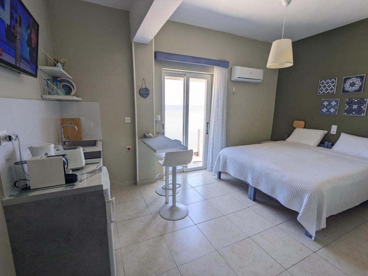 Pillbox Seafront Studios And Apartments Kardamena  Экстерьер фото