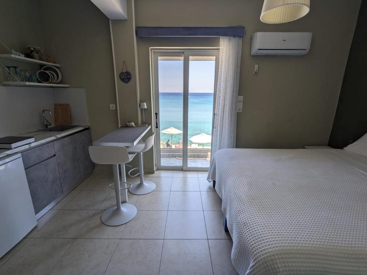 Pillbox Seafront Studios And Apartments Kardamena  Экстерьер фото